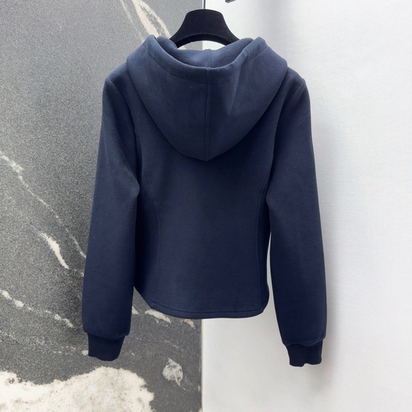 ALO Yoga Navy Hoodie and Sweatpants Set - Picture 3 of 8